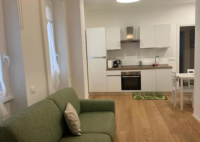 Apartment Charlie 1c